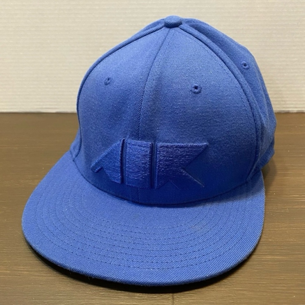Nike Air 643 Blue One Size Fitted Hat Rainbow Checkered Lining